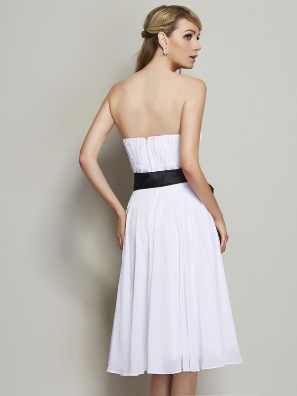 Sash/Ribbon/Belt Strapless Short Sleeveless A-Line/Princess Chiffon Bridesmaid Dresses