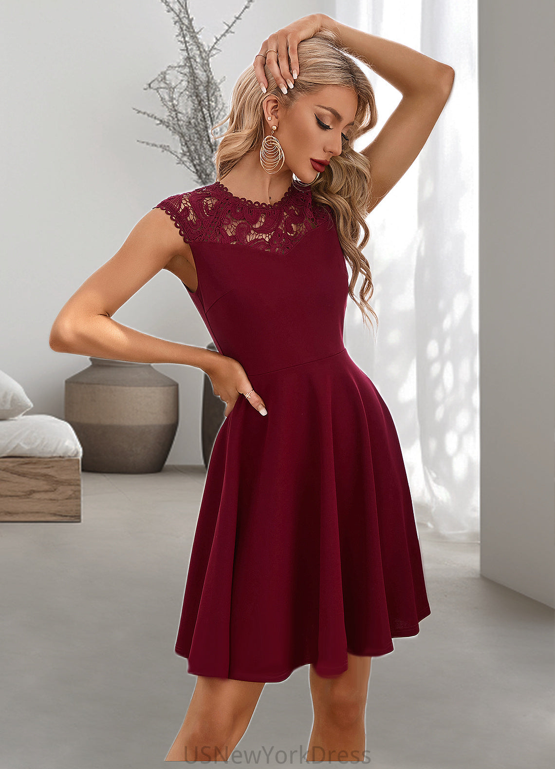 Kaitlyn Appliques Lace Scoop Elegant A-line Polyester Mini Dresses DJP0022418