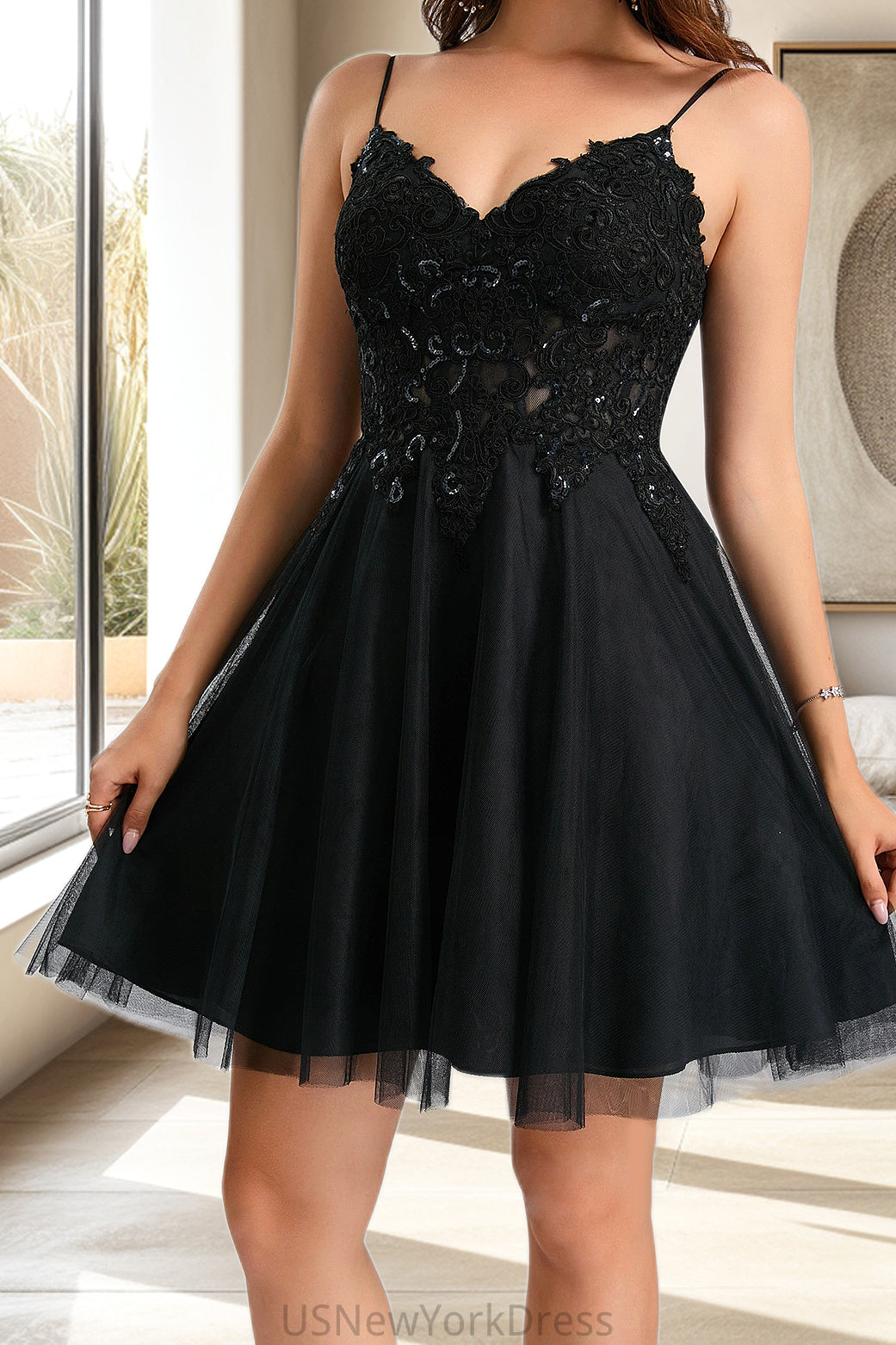 Isabell A-line V-Neck Short/Mini Tulle Homecoming Dress With Sequins DJP0020462