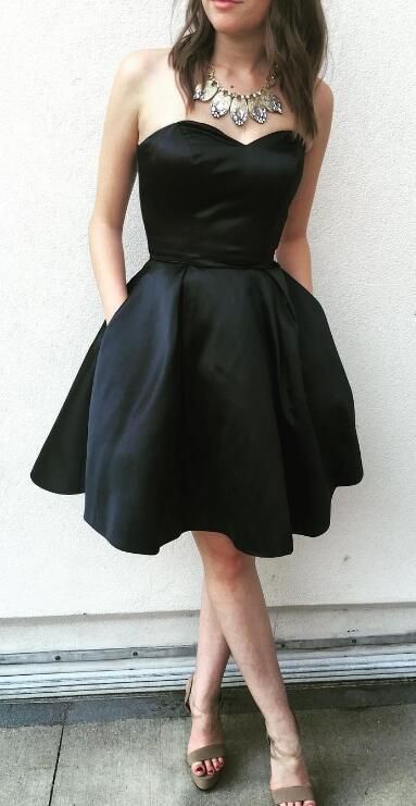 Black Moira A Line Satin Homecoming Dresses Strapless Sweetheart Pockets Backless Pleated