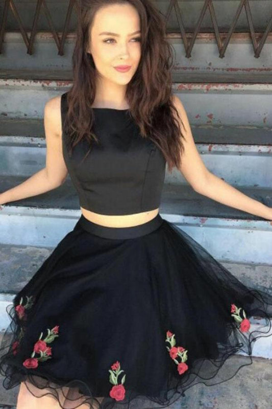 A Line Two Piece Square Short Black Knee Length Tulle Homecoming Dress with Appliques JS716