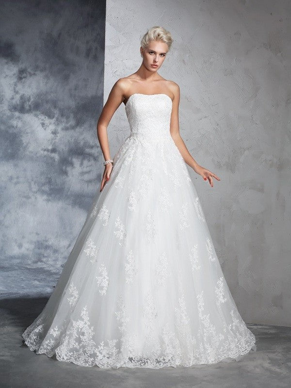 Lace Ball Gown Strapless Sleeveless Long Lace Wedding Dresses