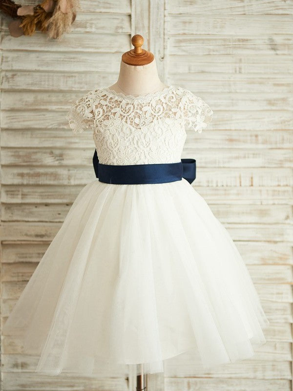 Tulle A-Line/Princess Knee-Length Lace Scoop Sleeveless Flower Girl Dresses
