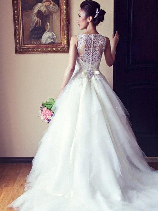 Chapel Lace Applique Scoop Sash/Ribbon/Belt Beading Train Sleeveless A-Line/Princess Tulle Wedding Dresses