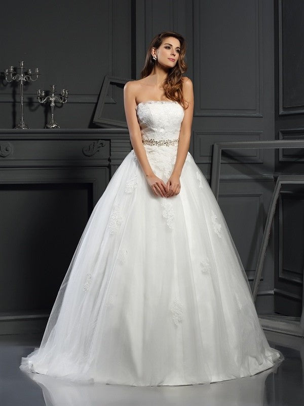 Applique Gown Strapless Ball Long Sleeveless Net Wedding Dresses