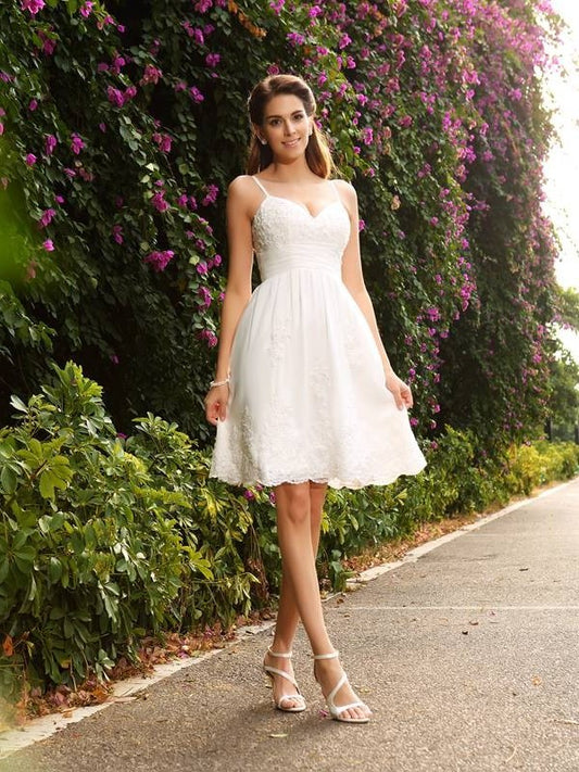 Spaghetti Applique Short A-Line/Princess Straps Sleeveless Lace Wedding Dresses