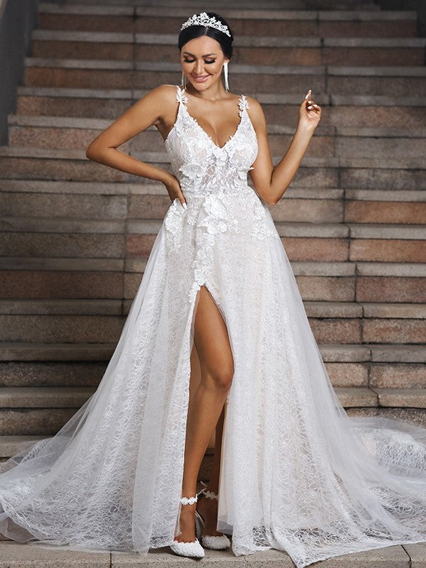 Lace Sweep/Brush A-Line/Princess Sleeveless V-neck Applique Train Wedding Dresses