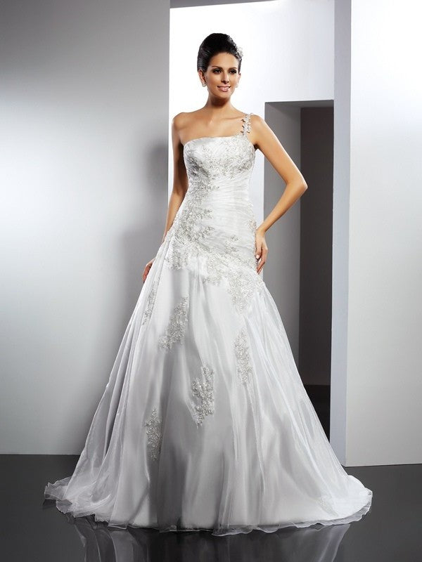 Applique One-Shoulder A-Line/Princess Long Sleeveless Satin Wedding Dresses