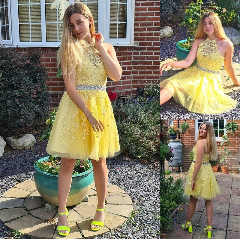 Sleeveless Halter Tulle Applique A-Line/Princess Short/Mini Homecoming Dresses