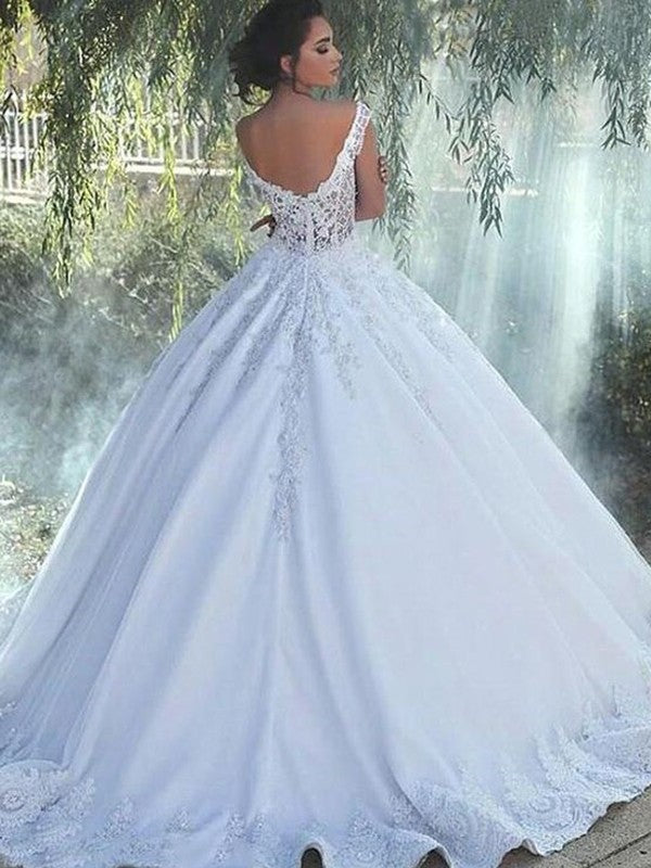 Scoop Lace Train Ball Sweep/Brush Gown Sleeveless Satin Wedding Dresses