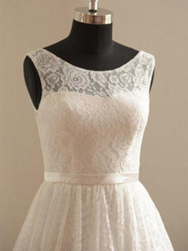 Sash/Ribbon/Belt Lace Sleeveless A-Line/Princess Scoop Knee-Length Wedding Dresses