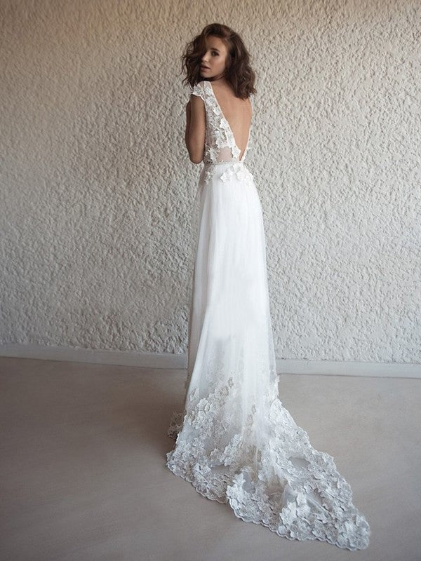 Tulle V-neck Sweep/Brush Sleeveless A-Line/Princess Applique Train Wedding Dresses