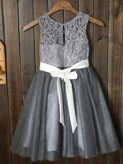 Sash/Ribbon/Belt A-line/Princess Sleeveless Scoop Tulle Long Dresses