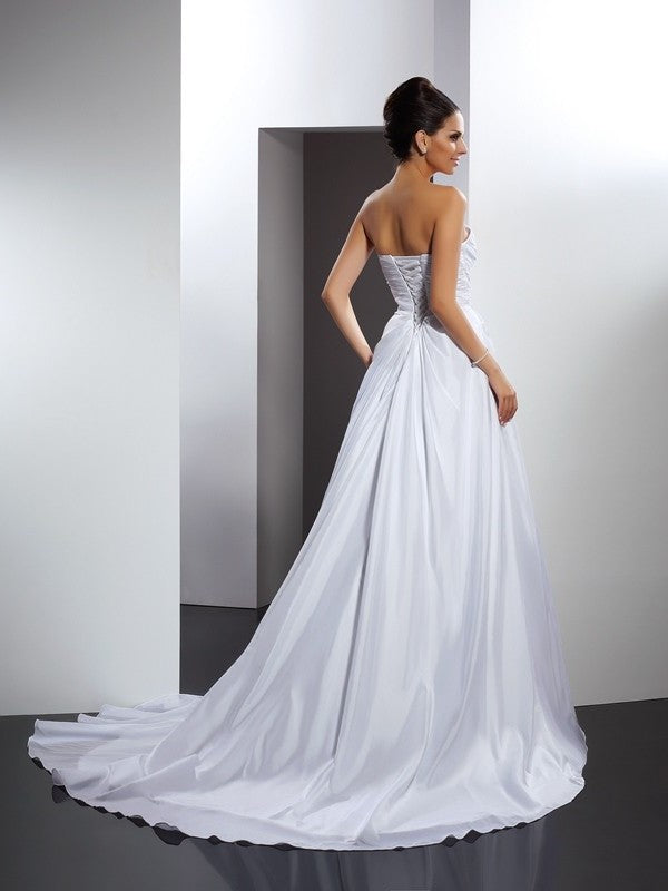 Sweetheart Ruffles Long A-Line/Princess Sleeveless Taffeta Wedding Dresses