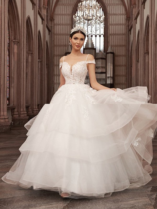 Sweetheart Sweep/Brush A-Line/Princess Tulle Applique Sleeveless Train Wedding Dresses