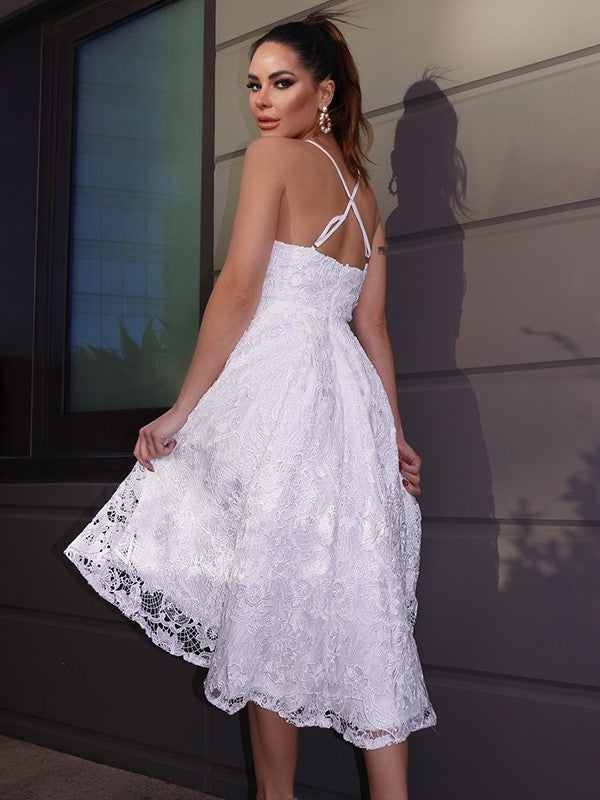 A-Line/Princess Sweetheart Sleeveless Lace Ruffles Asymmetrical Homecoming Dresses