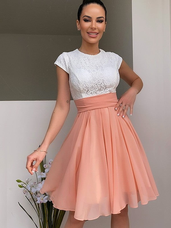 Short/Mini A-Line/Princess Sleeveless Lace Jewel Chiffon Homecoming Dresses