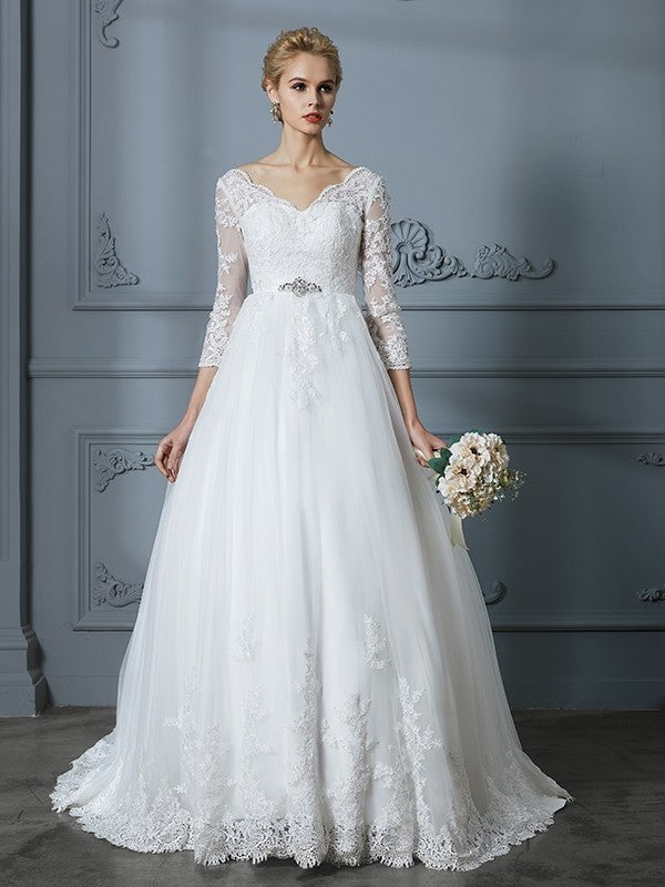 Sleeves Ball Court Train Lace V-neck 3/4 Gown Tulle Wedding Dresses