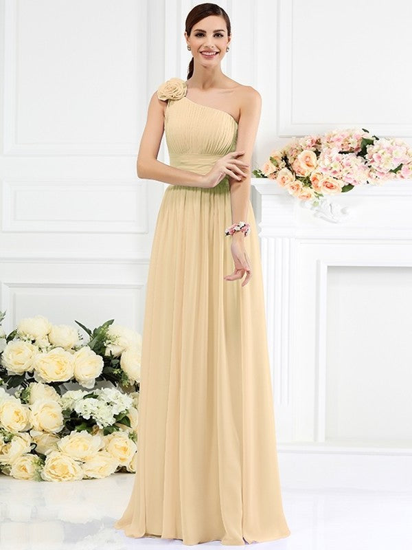Long One-Shoulder A-Line/Princess Flower Sleeveless Pleats Hand-Made Chiffon Bridesmaid Dresses