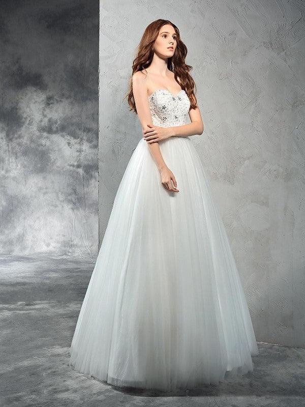 Long Sweetheart A-Line/Princess Beading Sleeveless Net Wedding Dresses