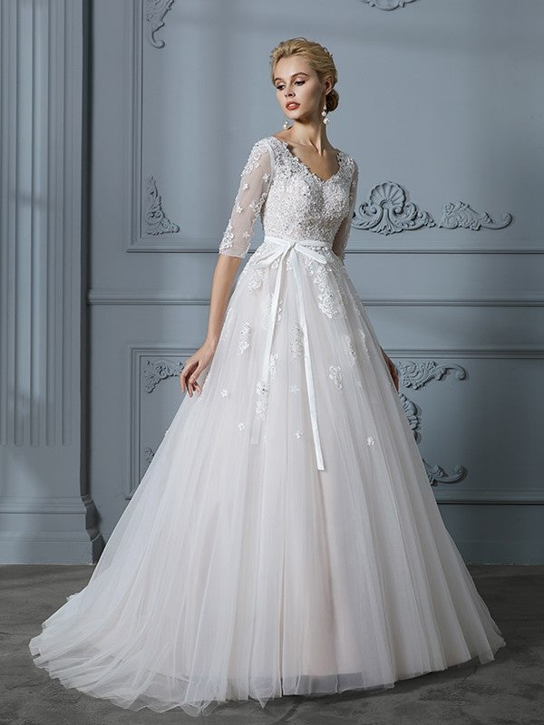 Gown 1/2 Lace Train V-neck Ball Sleeves Court Tulle Wedding Dresses