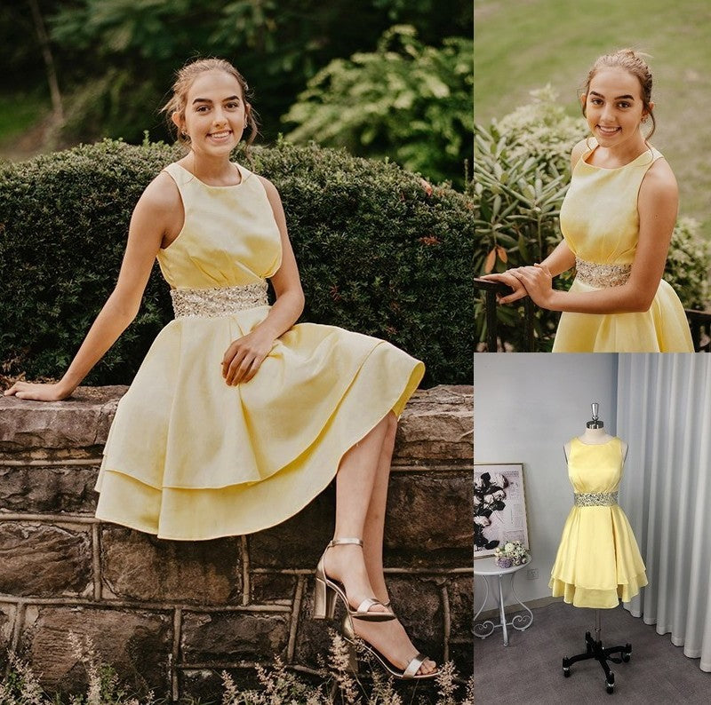Sleeveless Scoop Satin Beading A-Line/Princess Short/Mini Homecoming Dresses
